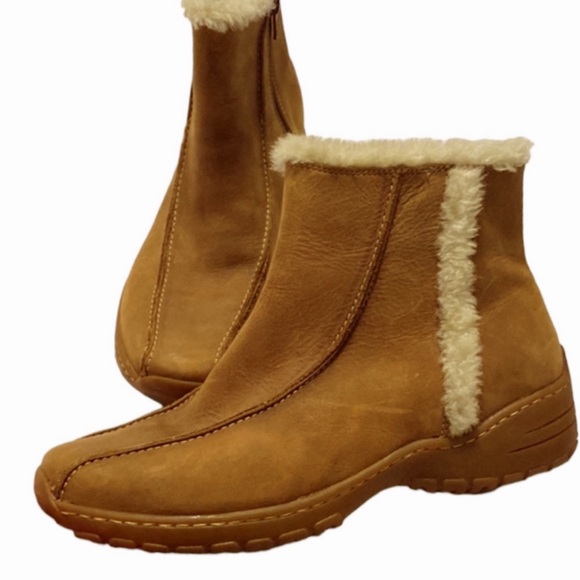 Sofft Tan Nubuck Shearling Trimmed Ankle Boots Size 8.5 - Picture 8 of 16